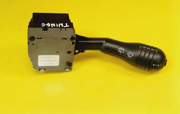 Renault Twingo I Wiper control stalk 7700832722