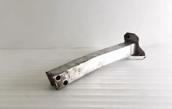 Alfa Romeo Giulietta Front bumper shock/impact absorber 51811229DX 042772 51811229
