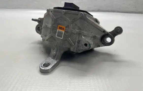 Hyundai Tucson IV NX4 Engine mount bracket 21824N9500