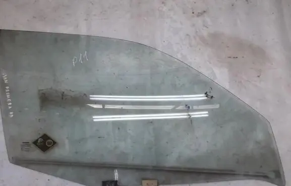 Nissan Primera Front door window glass four-door
