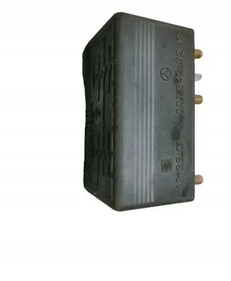 Mercedes-Benz S W140 Coolant fan relay 0015428219