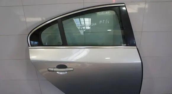 Volvo S60 Rear door 477-46