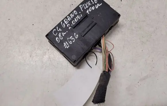 Citroen C4 Grand Picasso Fuse box set 9632229480 97086100