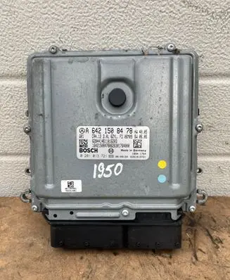 Mercedes-Benz E W211 Engine control unit/module A6421508478 0281013721