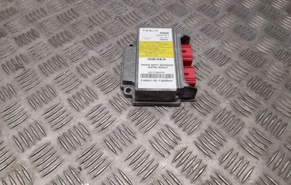 Tesla Model S Airbag control unit/module 100527300F