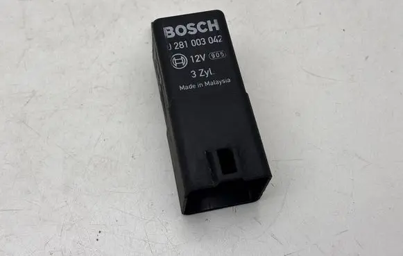 Seat Ibiza IV (6J,6P) Glow plug pre-heat relay 0281003042 045907282A