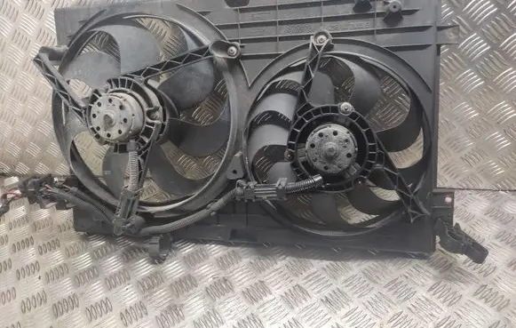 Volkswagen Bora Fan set 1J0121207M