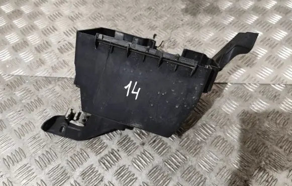 Mercedes-Benz GLS X166 Fuse box set A1665400224