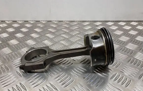 Ford Fusion II Piston with connecting rod RF8E5G6205AB