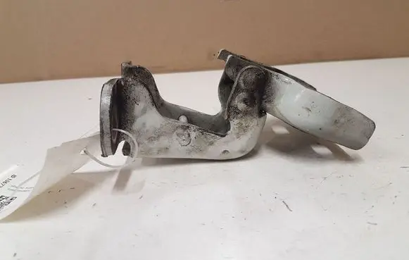 Opel Vivaro Front door upper hinge 311772H 66380