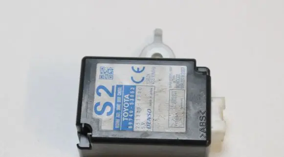 Volkswagen Polo V 6R Other devices 8974053053