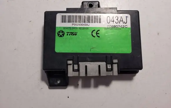 Chrysler PT Cruiser Comfort/convenience module P05293043AJ 70880742C 043AT