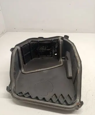 BMW 5 F10 F11 Air filter box cover 9216223