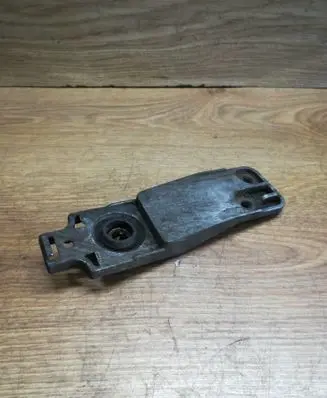 Opel Insignia A Radiator mount bracket 23120322