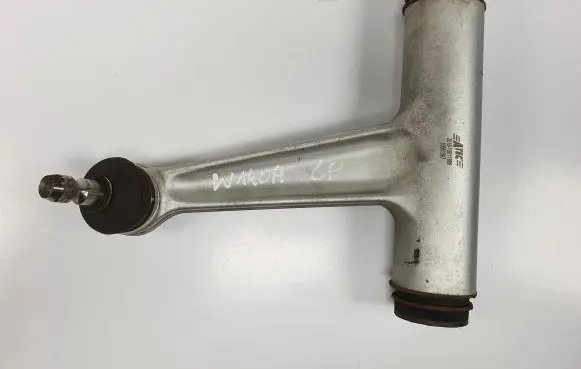 Mercedes-Benz S W140 Front control arm 10661307