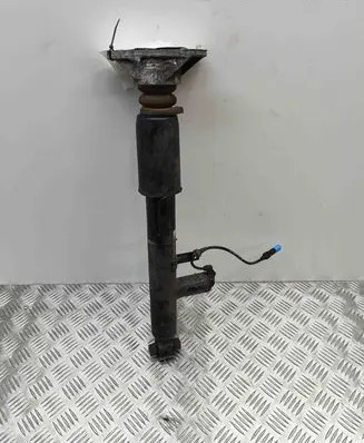 BMW 4 F32 F33 Rear shock absorber/damper 6865569