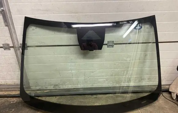 Renault Austral Front windscreen/windshield window 990F58832R