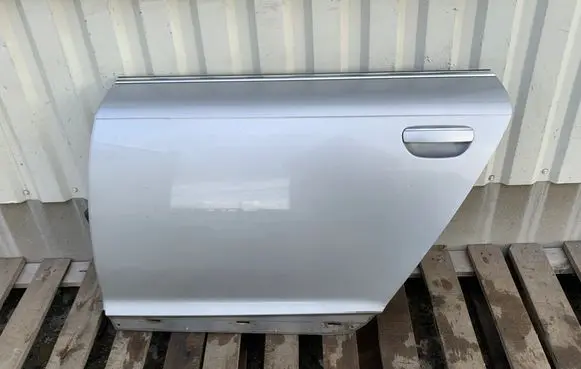 Audi A6 S6 C6 4F Rear door
