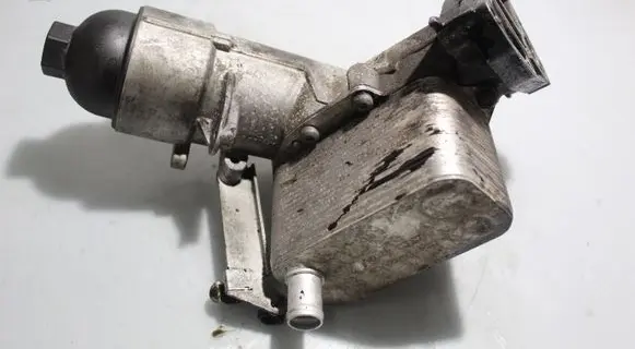 BMW X6 E71 Oil filter mounting bracket