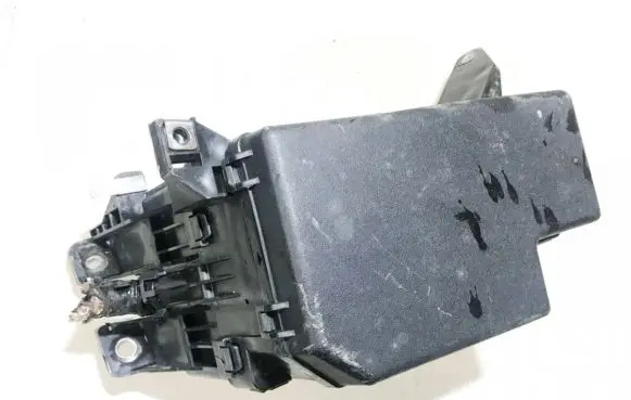 Toyota RAV 4 (XA30) Fuse box set