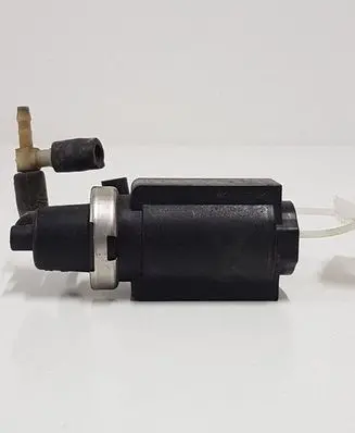 Audi A6 S6 C5 4B Turbo solenoid valve 059906627 72290322 06T331