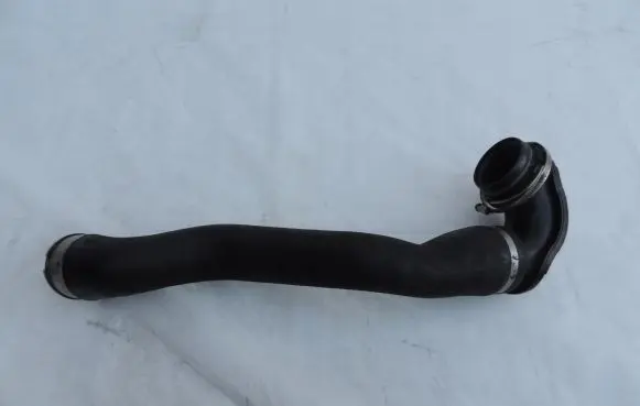 Opel Insignia A Intercooler hose/pipe VRBF20528