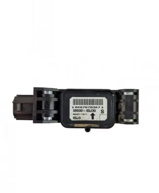 Suzuki Grand Vitara II Airbag deployment crash/impact sensor 3893065J30
