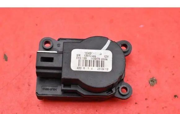 Opel Mokka X Air flap motor/actuator 13372966