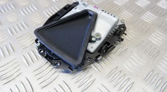 Windshield/windscreen camera