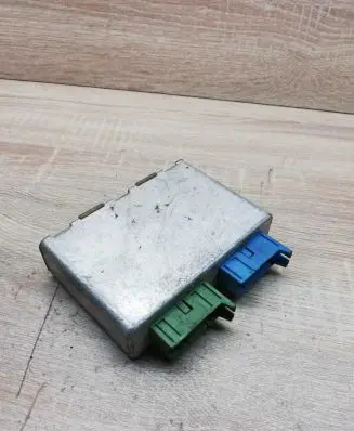 BMW 5 E34 Comfort/convenience module 1384603