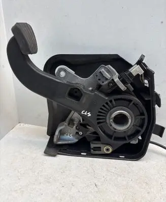 Mercedes-Benz CLS C219 Handbrake/parking brake lever assembly 203420005 1907060601294 A2034201684
