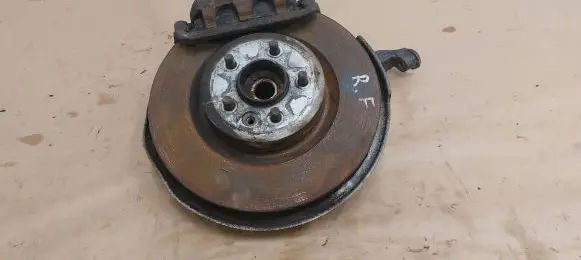 Land Rover Range Rover Sport L320 Front wheel hub spindle knuckle 8H323K185AA