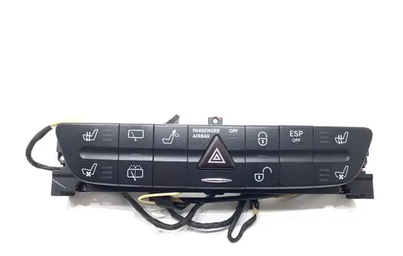 Mercedes-Benz E W211 Seat heating switch 2118210758
