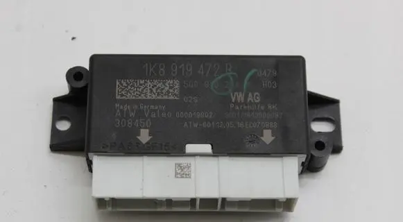 Volkswagen Jetta VI Parking PDC control unit/module 1K8919472B