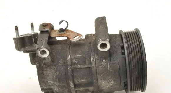 Peugeot 208 I Air conditioning (A/C) compressor (pump) 9672247080