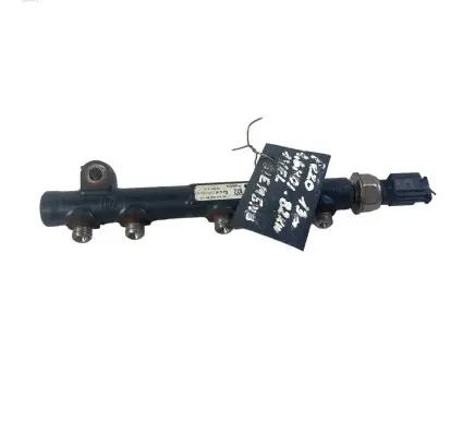 Peugeot 3008 I Fuel main line pipe 9684753080 110684554 28497Z01