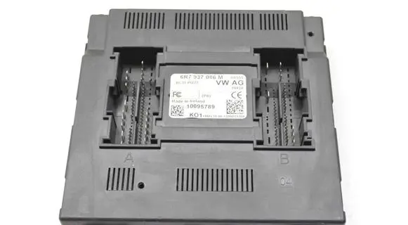 Skoda Fabia Mk2 (5J) Comfort/convenience module 6R7937086M