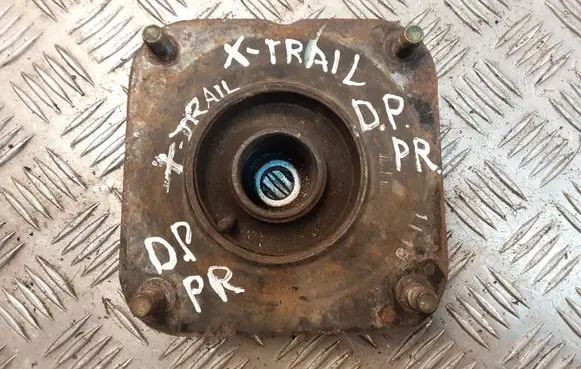 Nissan X-Trail T30 Front upper strut mount 