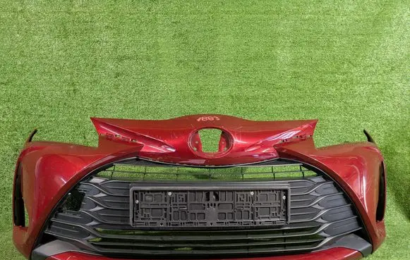 Toyota Yaris Front bumper 