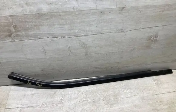 Nissan Micra K14 Rear door glass trim molding