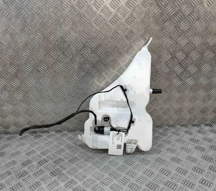 BMW 3 G20 G21 Windshield washer fluid reservoir/tank 7427885