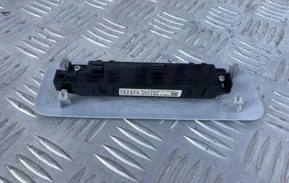 Toyota Prius (XW50) Alarm control unit/module 897E0-47010