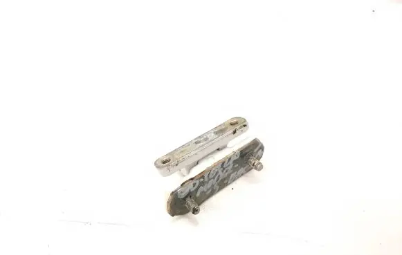 Tesla Model S Tailgate/trunk/boot hinge