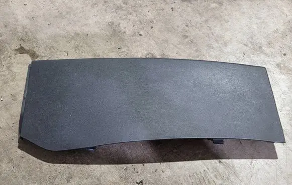 Nissan NV300 (B) pillar trim (bottom) 93868792 769151442 76915423R