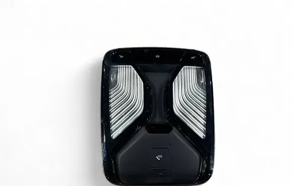 BMW M5 F90 Front seat light 9472165 28630271 1181360982