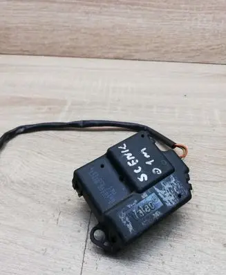 Renault Scenic I Air flap motor/actuator 16107222100 1341B
