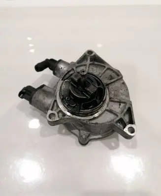 Opel Antara Vacuum pump 9140300110 25187821