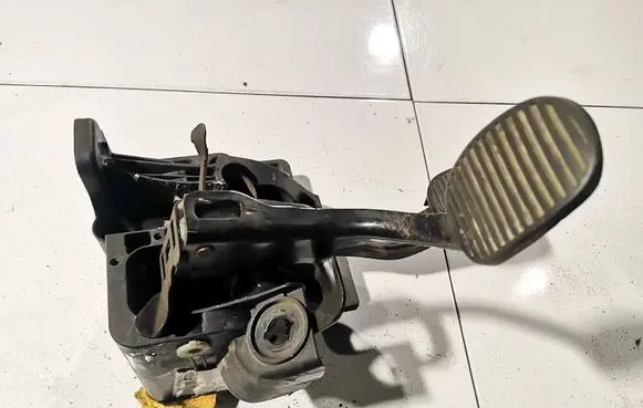Fiat Stilo Brake pedal 4050464