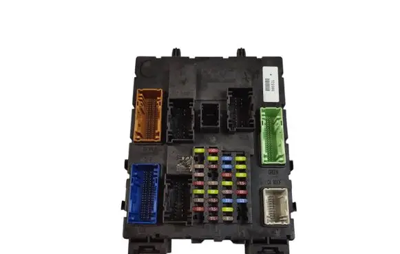 Ford Escape III BSM Control unit GV6T14A073 GV6T14A073JD 06F2J