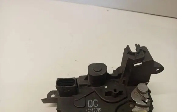 Front door lock